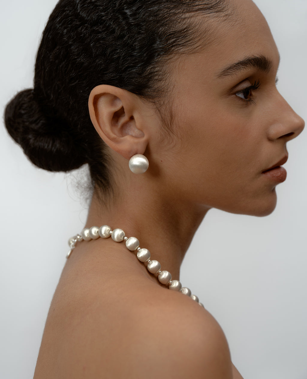 Nacre Necklace