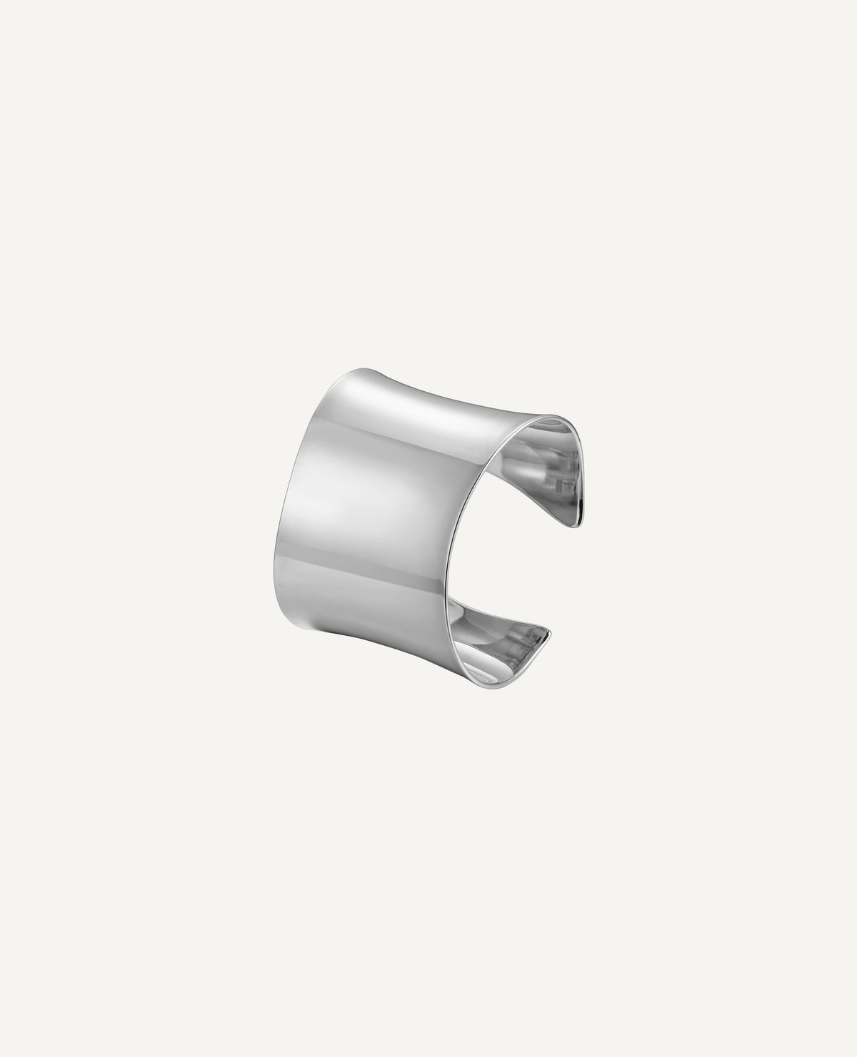 Serra  Bangle